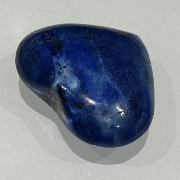 Persian Lapis Lazuli Heart – Temple Stone of Royal Truth & Divine Voice - Image 2