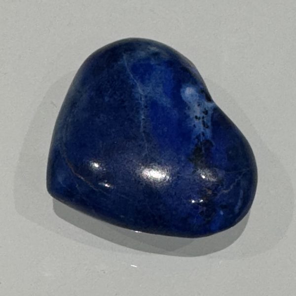 Persian Lapis Lazuli Heart – Temple Stone of Royal Truth & Divine Voice - Image 4
