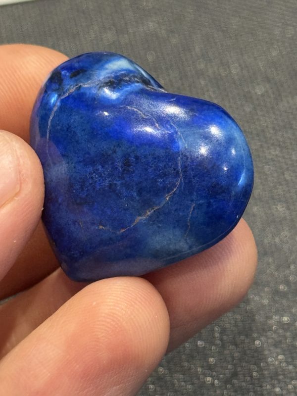 Persian Lapis Lazuli Heart – Temple Stone of Royal Truth & Divine Voice